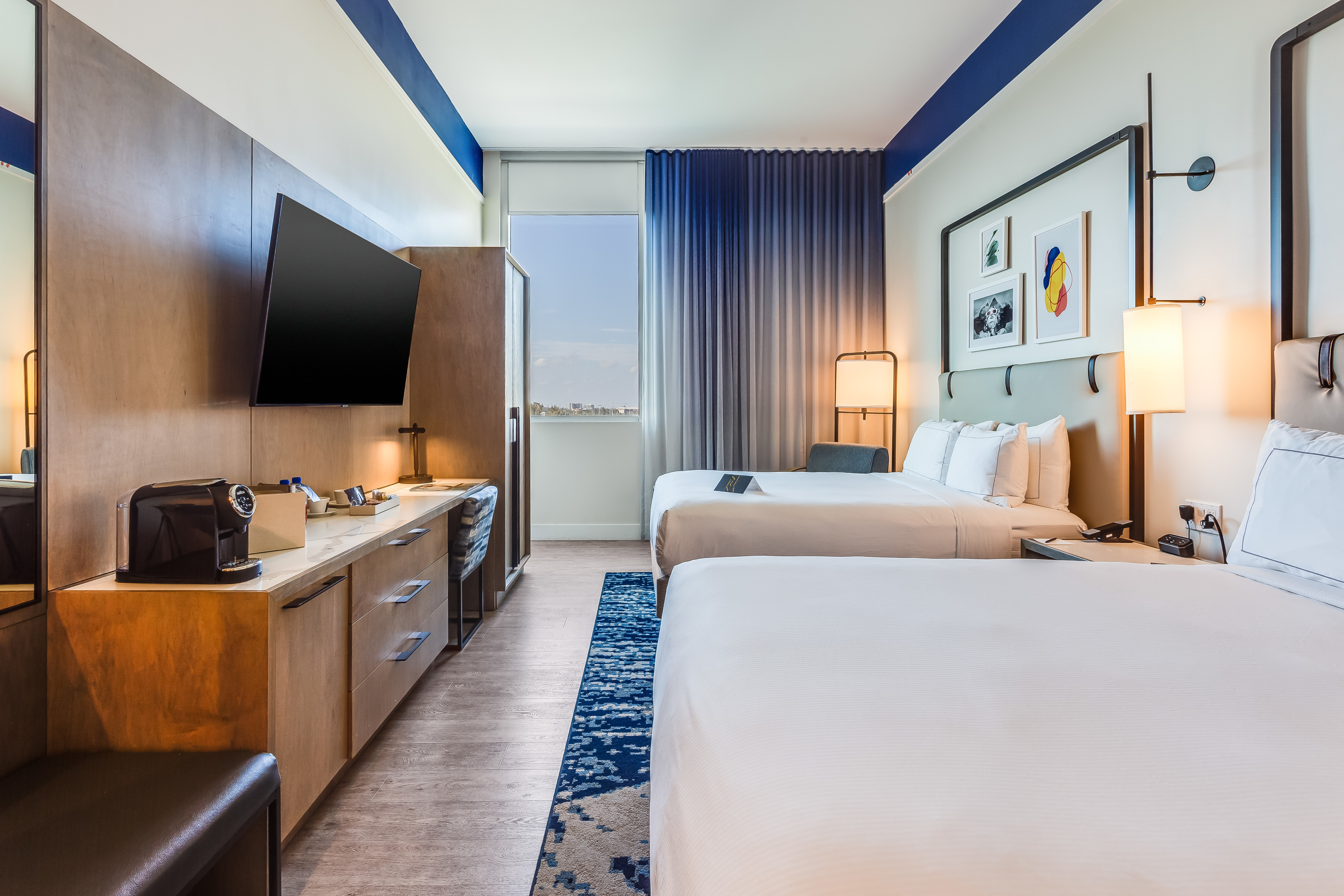 Double Double Guest Room with TV, Work Desk, and Wet Bar