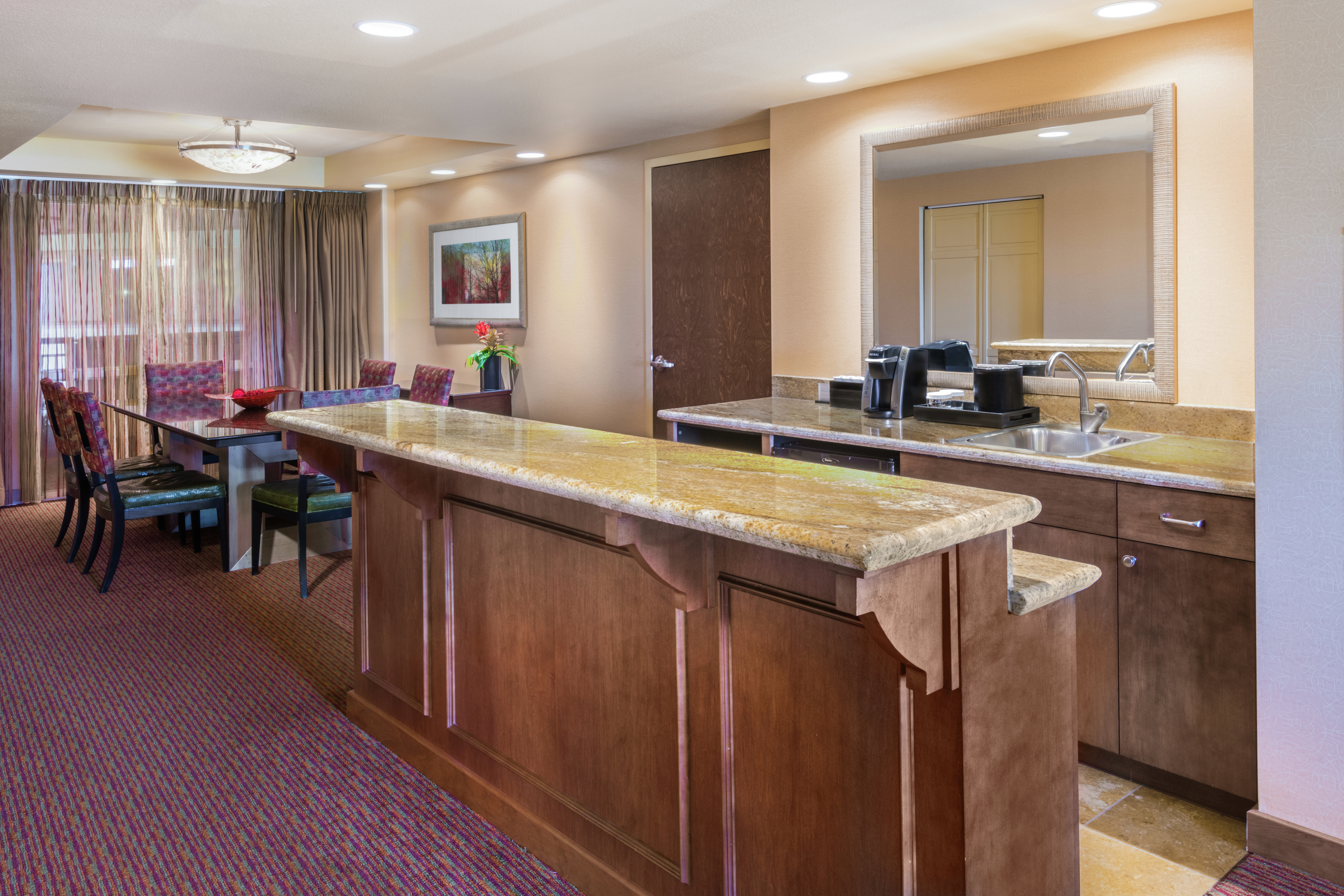 Presidential Suite Wet Bar and Dining Table with Chairs