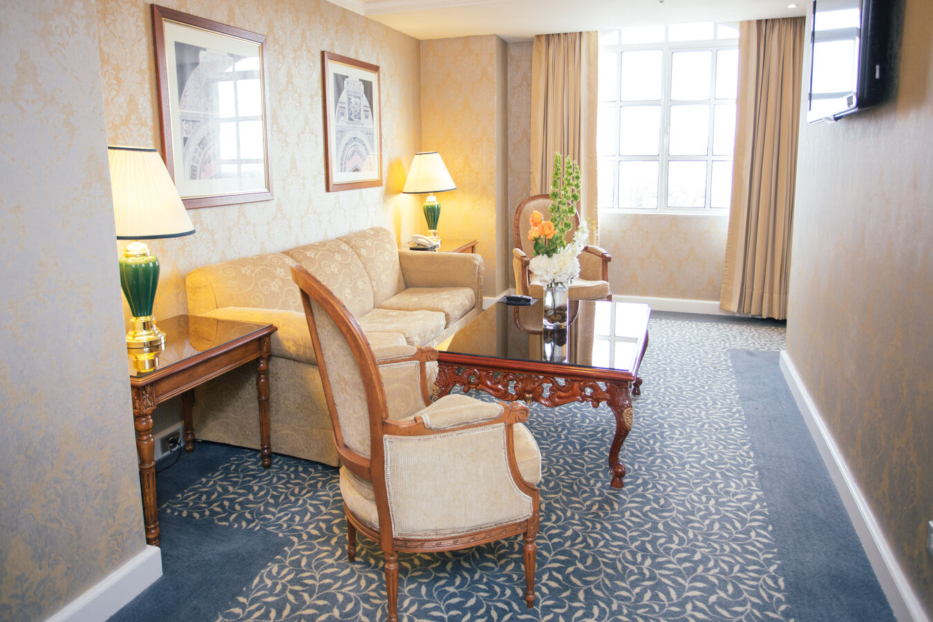 套房起居区