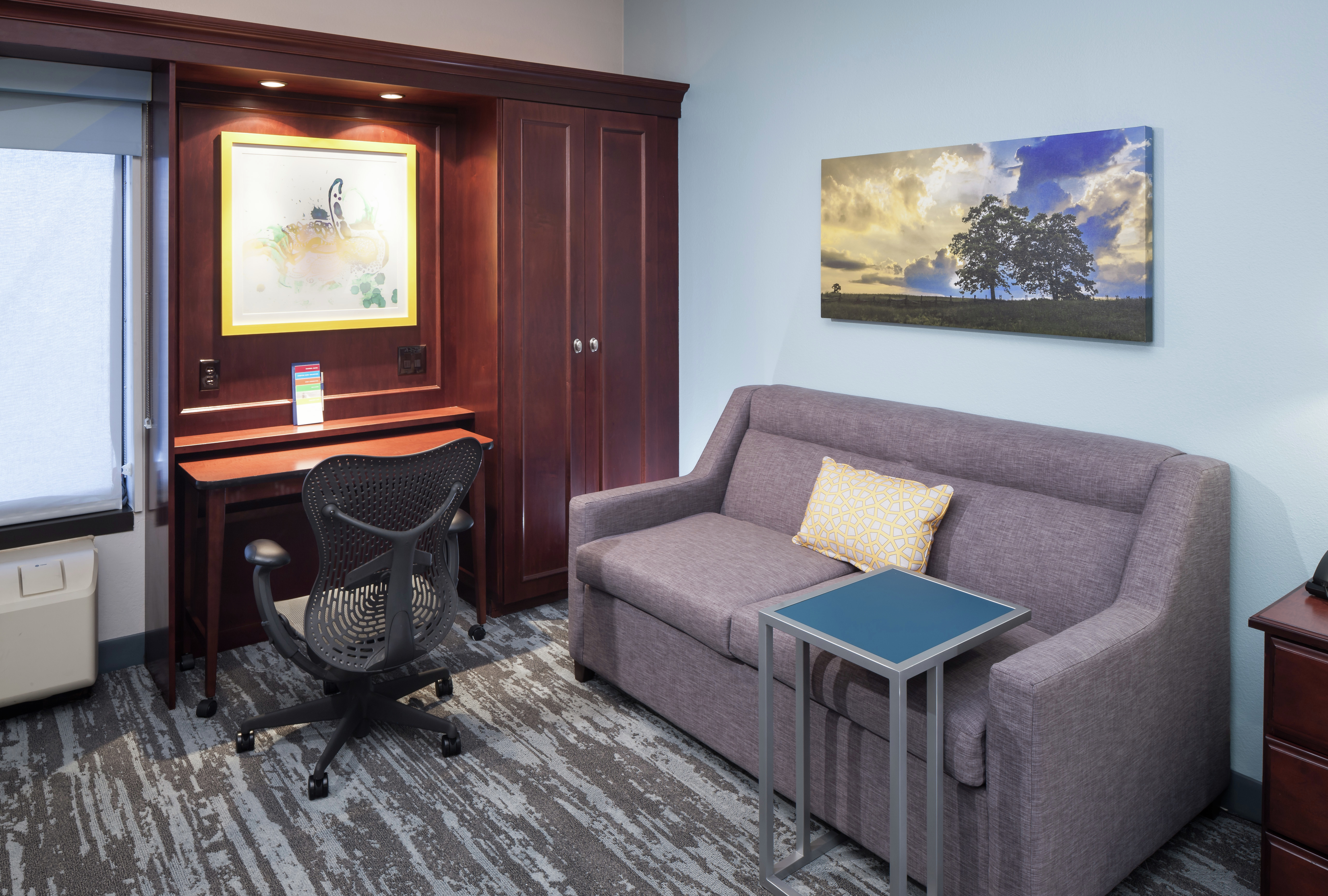 King Study Sofa and Desk Area