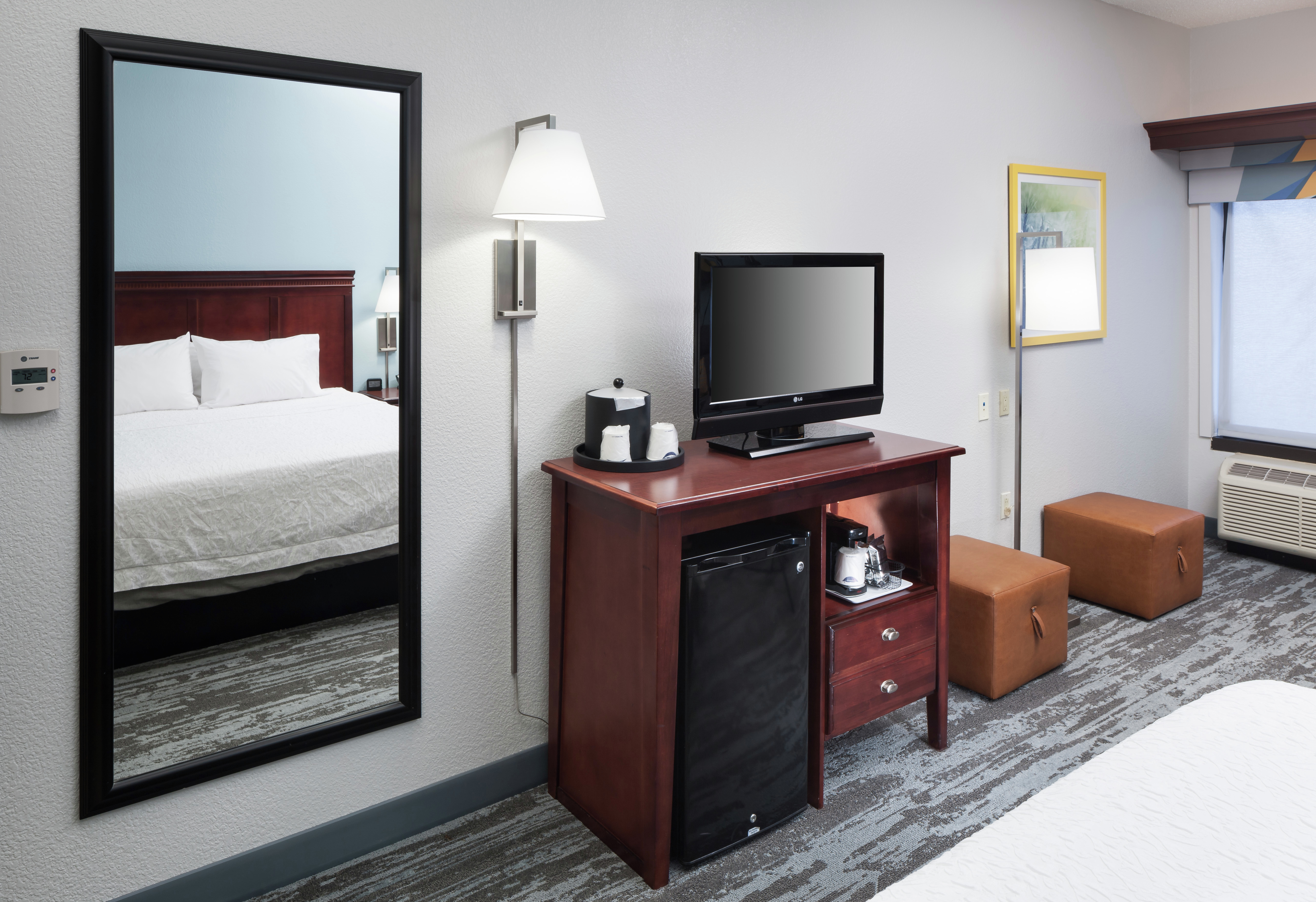 King Study Bedroom with TV