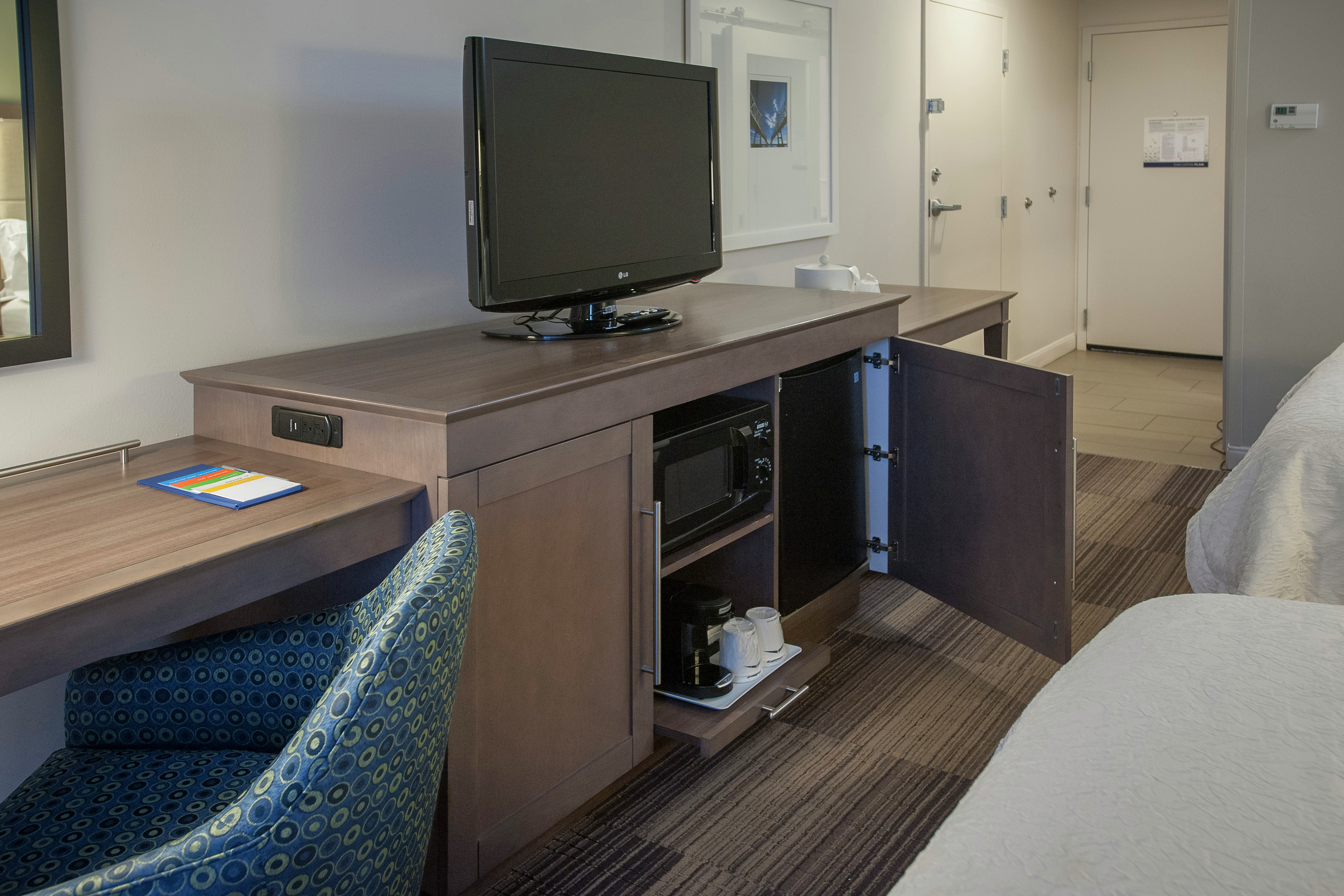 Microwave and Mini Fridge in Room