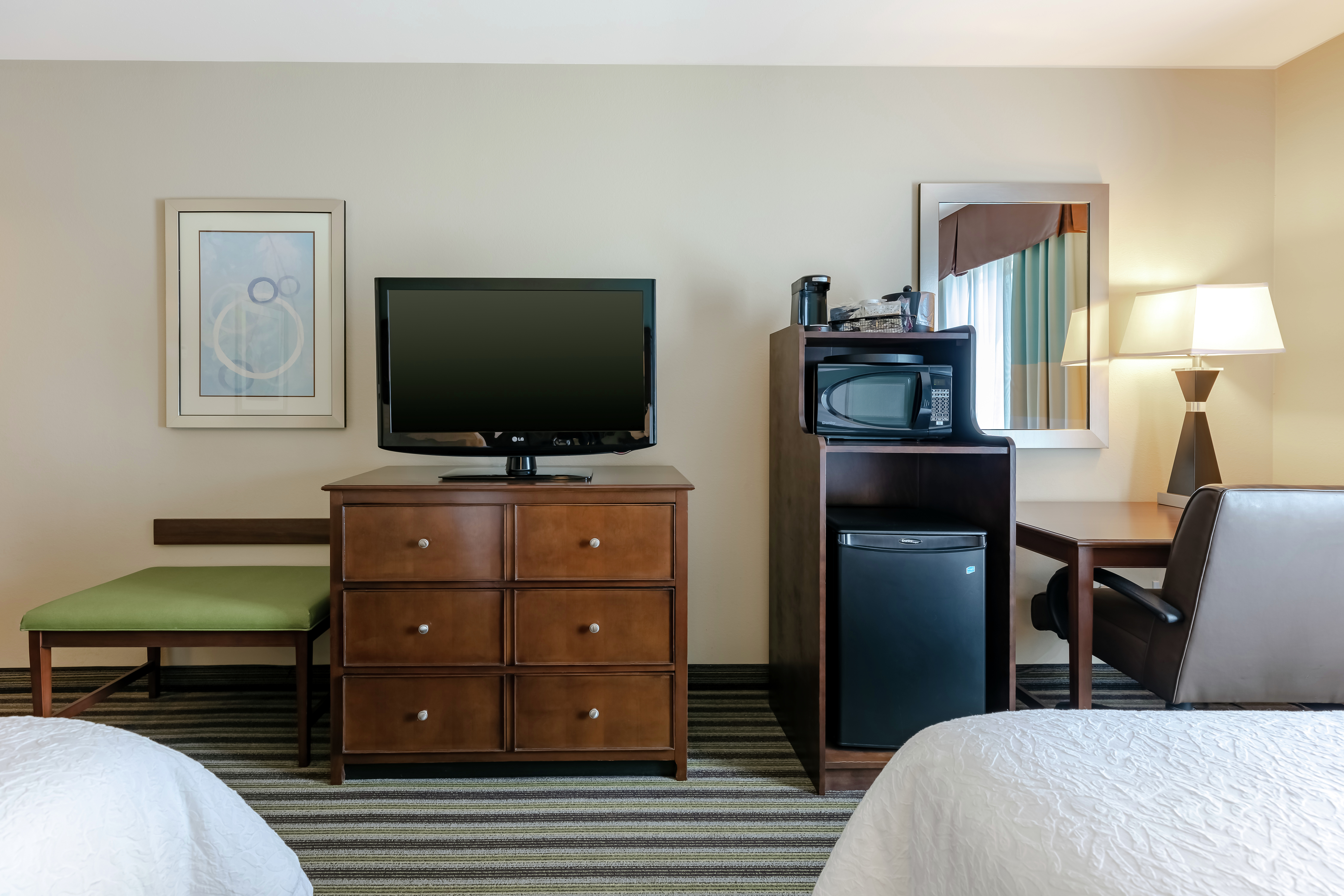 Two Queen Amenities