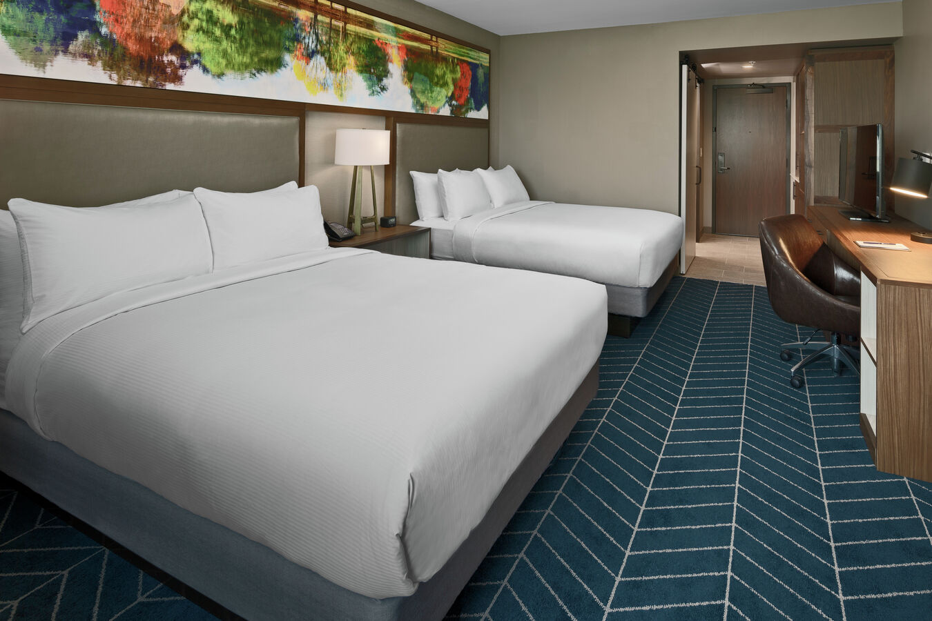 The Bevy Hotel - 双大床客房