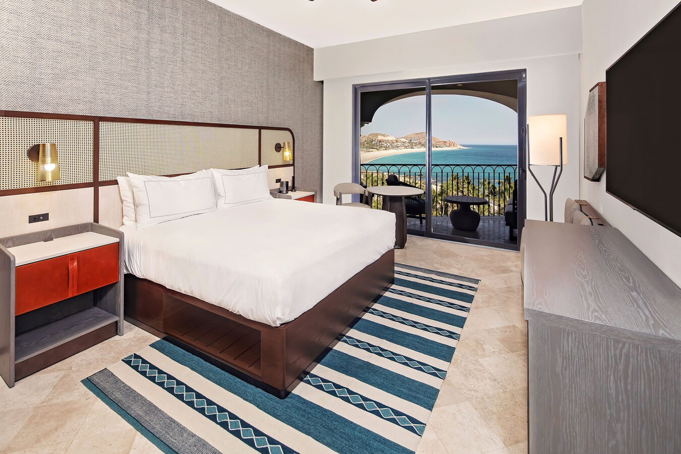 High Floor Studio with Large Bed HDTV and Ocean View