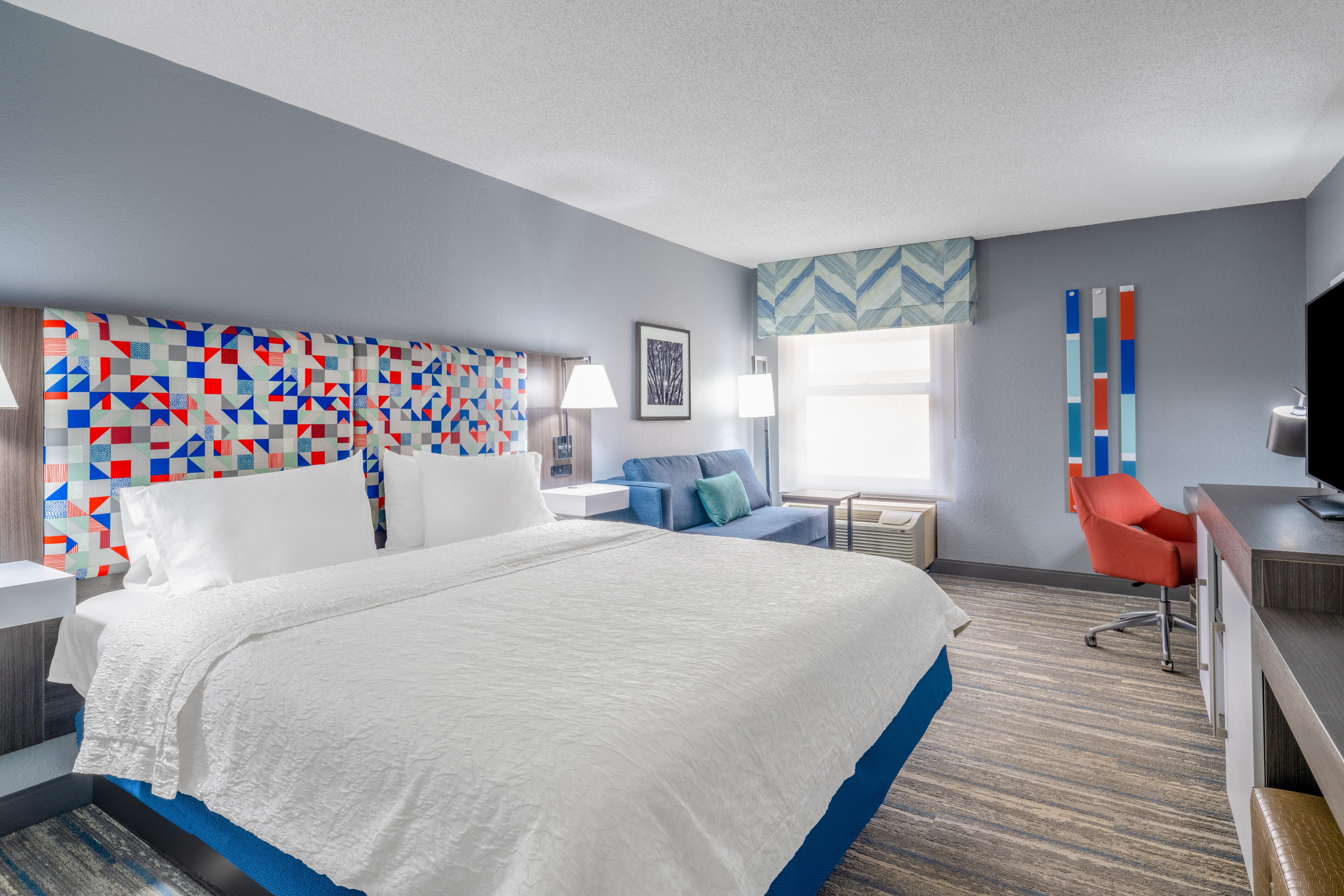 King Room With Chaise Lounge